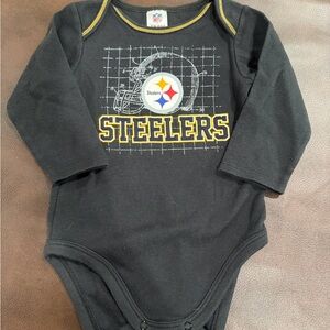 NFL Steelers Black and Gold Baby Bodysuit